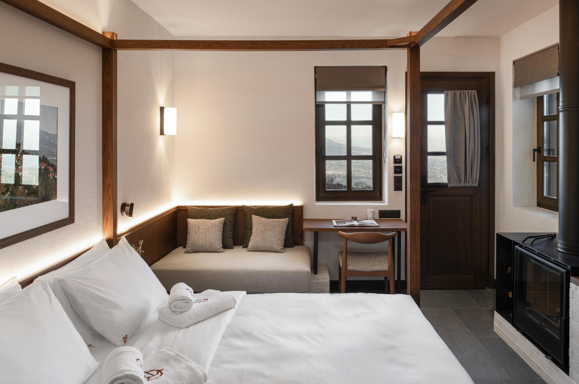 Unedo All Seasons Boutique Hotel Palaios Panteleimonas Esterno foto